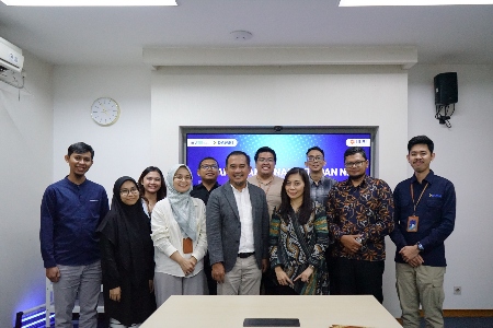 Cetak SDM Berkualitas, DAMRI Teken MoU dengan Universitas Logistik dan Bisnis Internasional (ULBI)