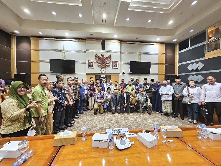 Gempar! Komisi III DPR dan Prof Yusril Bongkar Dalang Penyerobot Lahan PT SKB & Kriminalisasi Satpam