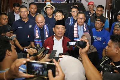 Hadiri Munas Aremania, Menko PMK Minta Aremania Kembalikan Kejayaan Arema
