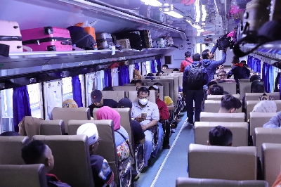 Antisipasi Lonjakan Penumpang saat Liburan Idul Adha, KAI Tambah 18 KA di Bulan Juni