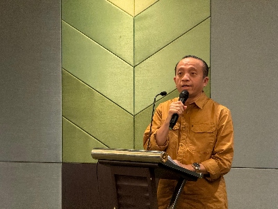 Sekjen KLHK Bambang Hendroyono: Masyarakat Aktor Penting Pengelolaan Hutan yang Produktif dan Berkelanjutan