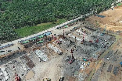 Suplai Readymix dari Waskita Beton Precast untuk Jalan Sumbu Kebangsaan Timur KIPP IKN pada Seksi 6C-1 SP, 3 ITCI Simpang 1B Capai Progres 67,90%