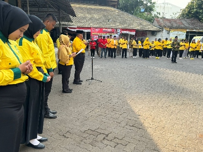 Pengurus dan Anggota Golkar Jakut hadiri Upacara HUT ke-79 RI di Kantor DPD 2 Golkar Jakut