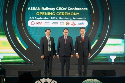 Buka ASEAN Railway CEO Conference ke-44 di Bandung, Menhub Berharap Ada Masukan untuk Pengembangan sektor Perkeretaapian