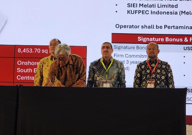 Konsorsium PHE, Sinopec, dan KUFPEC Teken Kontrak PSC Wilayah Kerja Melati