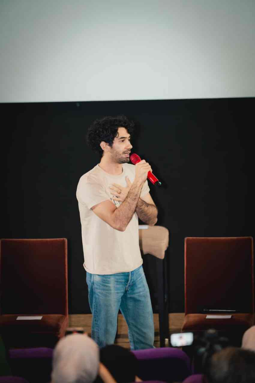 Reza Rahadian Sutradarai Film Pangku, Mengangkat Kisah Perjuangan Perempuan