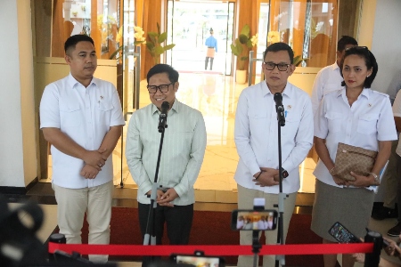 Menko PM Muhaimin: Negara Harus Hadir Berikan Perlindungan Pekerja Migran Indonesia (PMI) Secara Utuh