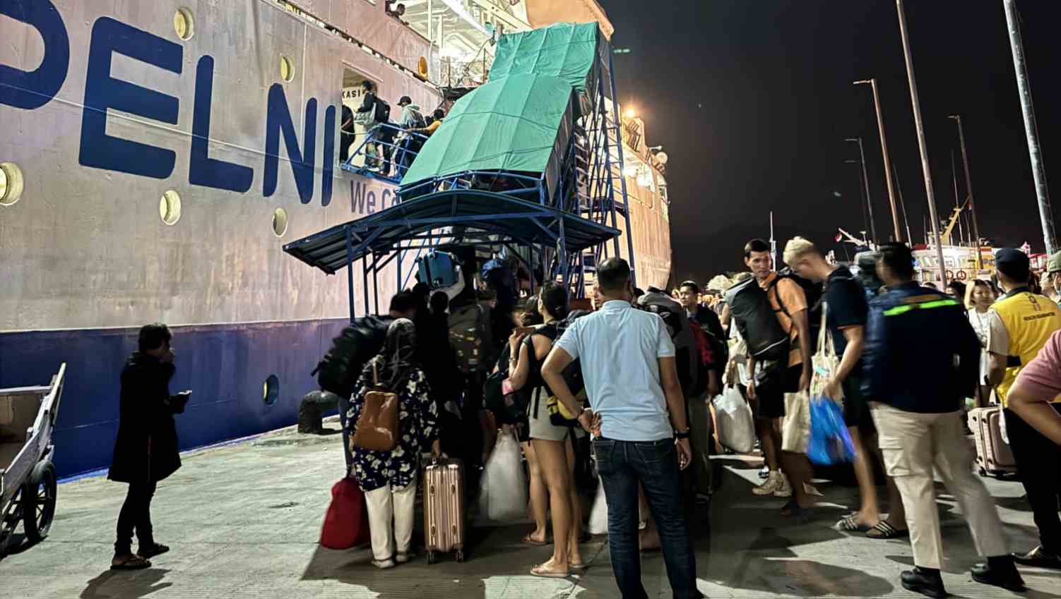 Wisatawan Asing pilih Naik Kapal PELNI dari Labuan Bajo ke Bali