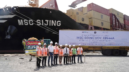 MSC Percayakan IPC Terminal Petikemas Layani Kapal Perdana MSC Sijing