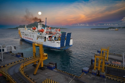 ASDP Ingatkan Pengguna Jasa Ferry Waspadai Cuaca Ekstrem Jelang Libur Nataru