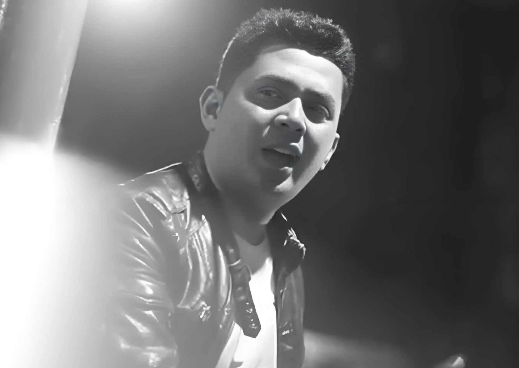 Herlambang Wicaksono (Lambang) Merilis Single Terbaru Bertajuk “Pergilah Dariku”