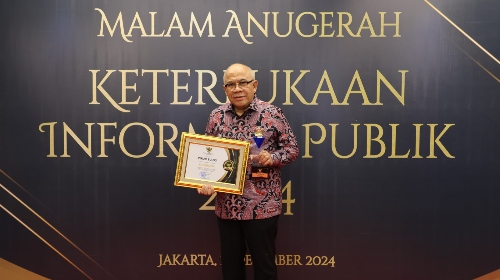Perum BULOG Raih Kualifikasi Informatif dari Komisi Informasi Pusat RI di Malam Anugerah Keterbukaan Informasi Publik Tahun 2024