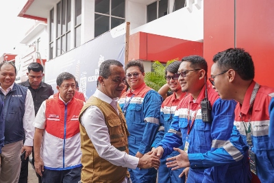 Cek Kesiapan Satgas Nataru 2024/2025, Menteri ESDM Kunjungi Terminal BBM Tanjung Gerem, Apresiasi Pertamina