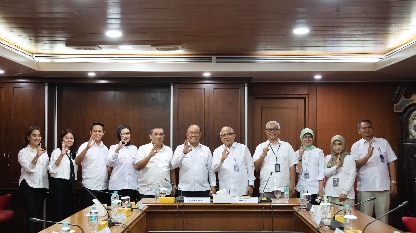 Dukung Indonesia Sehat, Badan Gizi Nasional dan BULOG Teken MoU