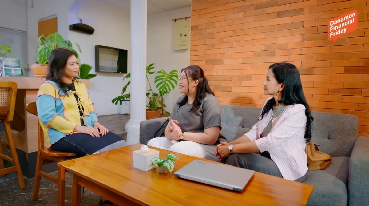 Danamon Financial Friday Kupas Tuntas #BanyakLebihnya Danamon LEBIH PRO di Era Globalisasi Pendidikan