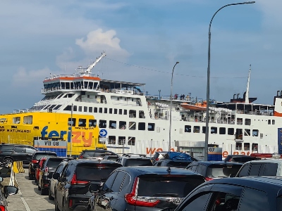 ASDP Layani lebih dari 5,82 Juta Penumpang dan 1,3 Juta Kendaraan di 15 Lintasan Nasional selama Periode Angkutan Lebaran 2025