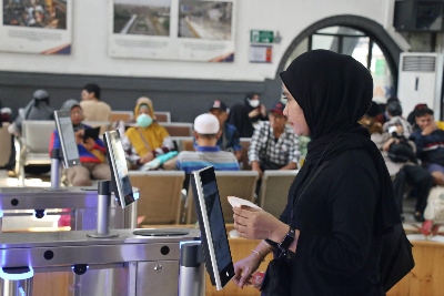 Selama periode Angkutan Lebaran 2025, Total Transaksi melalui Access by KAI mencapai 2.202.452 Transaksi