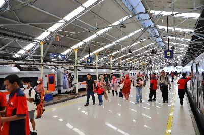 KAI Dukung Semangat Hari Buruh, Layanan Maksimal untuk Masyarakat Produktif Indonesia