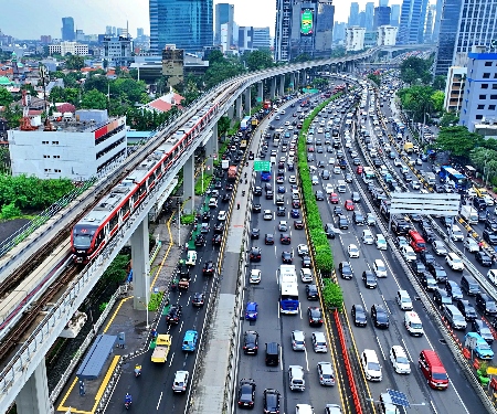 ASN Jakarta Wajib Naik Transportasi Umum Setiap Hari Rabu, Layanan KAI Group Catat Peningkatan Pengguna