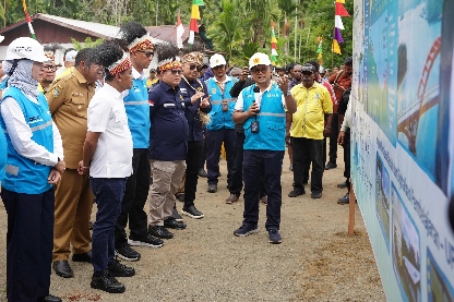 Program Lisdes Kementerian ESDM bersama PLN, Percepat Pemerataan Akses Listrik di Papua