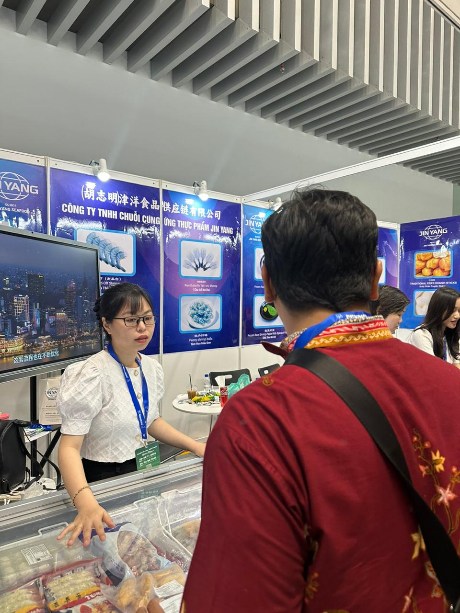 Makanan Ringan Indonesia Catatkan Potensi Transaksi Rp4,28 Miliar di Vietfood Beverage & Propack 2025