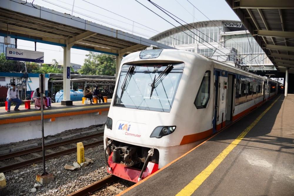 KAI Group Berikan Promo Diskon untuk Perjalanan Commuter Line Basoetta pada 15-30 September 2025