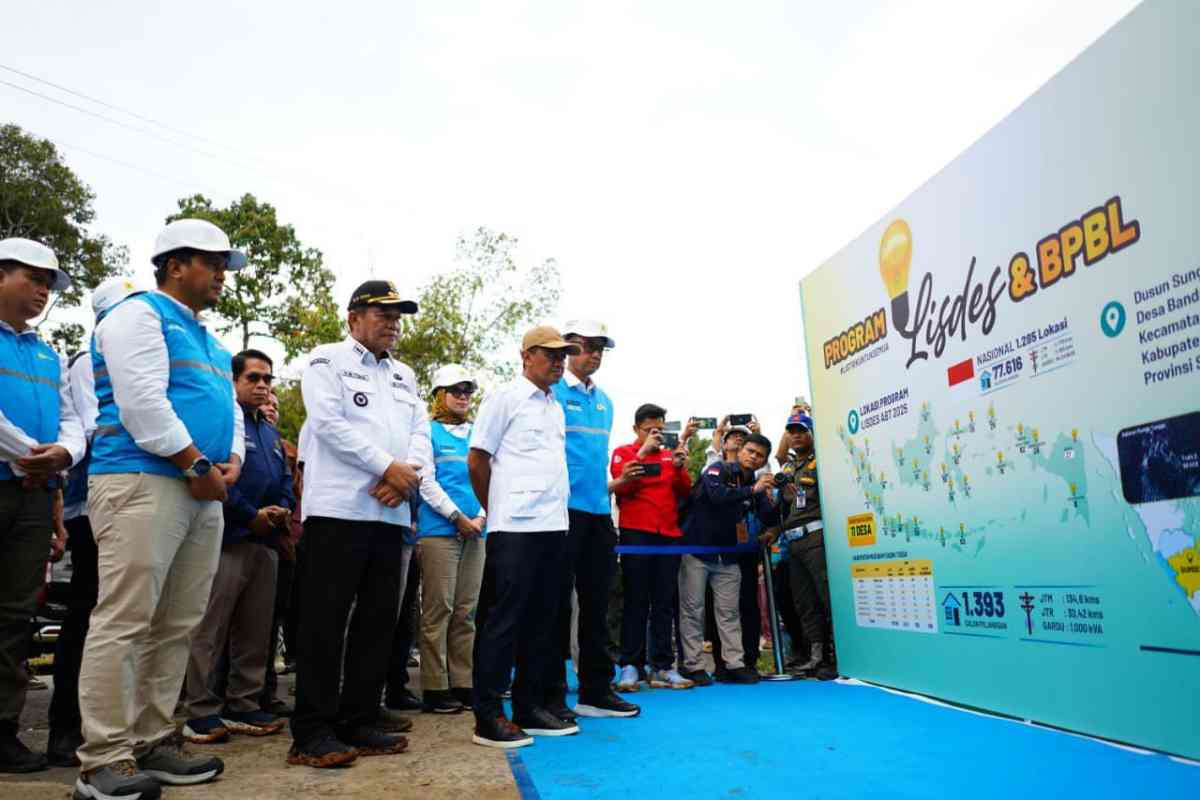 Pemerintah Targetkan 1.285 Desa Terang di 2025