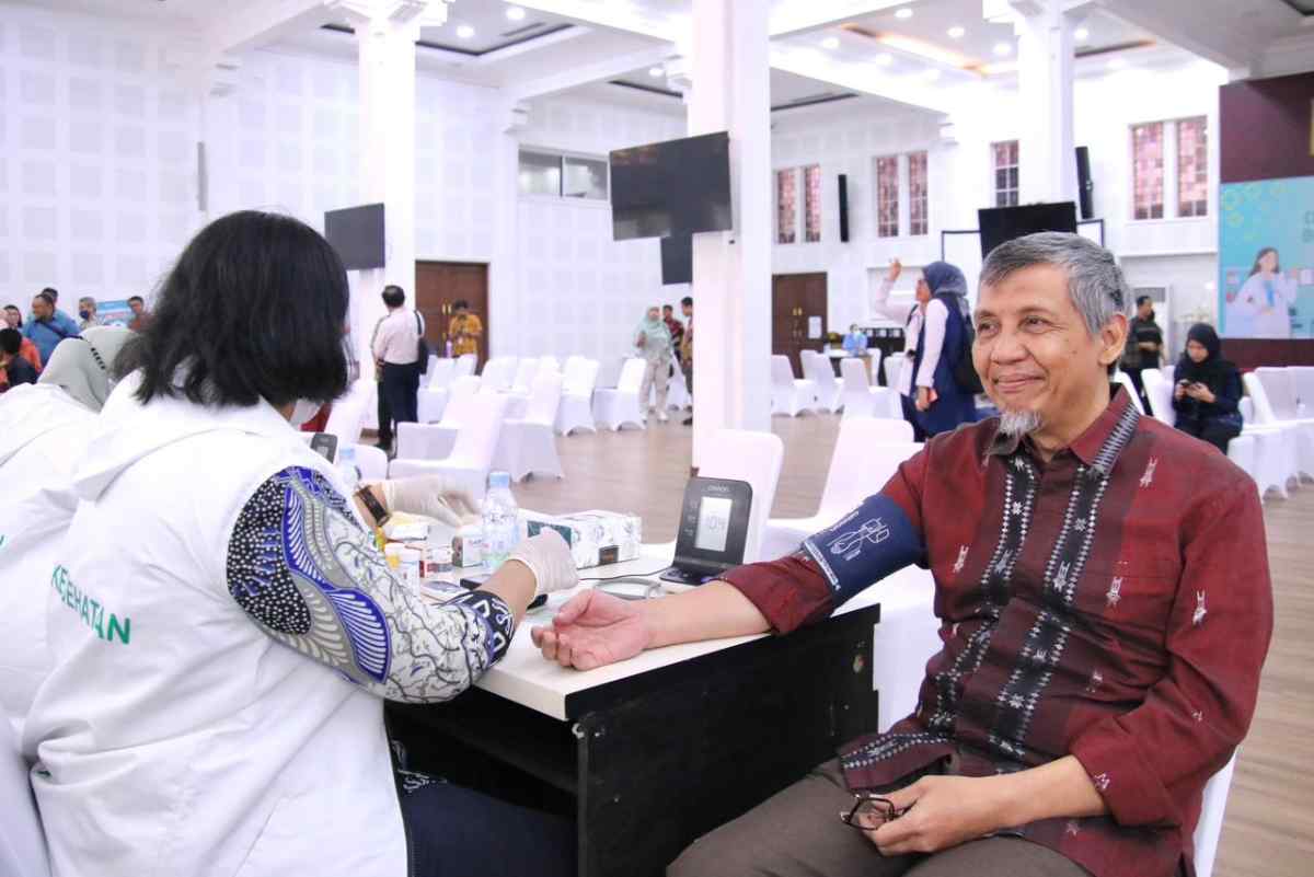 Kemenko PMK Gelar Kegiatan Cek Kesehatan Gratis bagi Pegawai dan Purnabakti