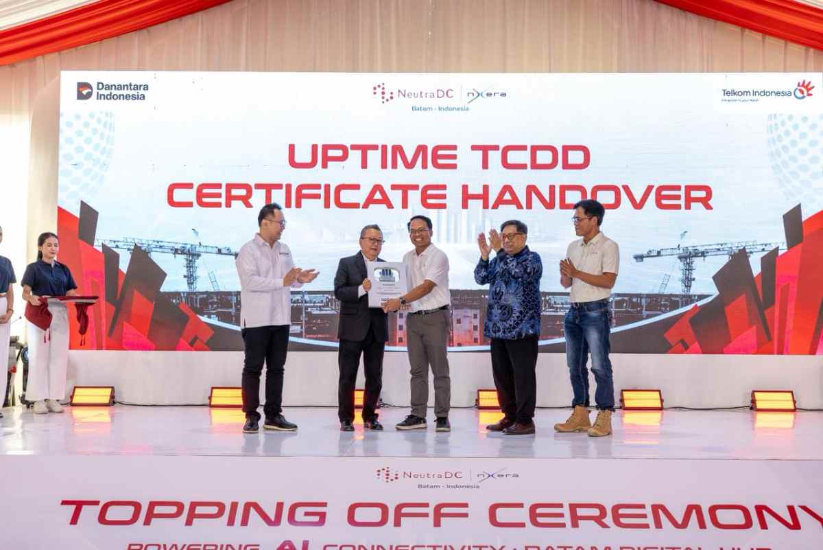 Hyperscale Data Center (HDC) NeutraDC-Nxera Batam Raih Sertifikasi Tier-3