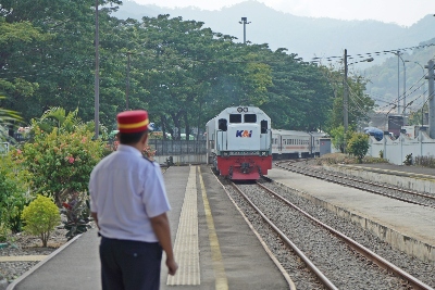 KAI Persiapkan Pengoperasian Kereta Petani dan Pedagang 