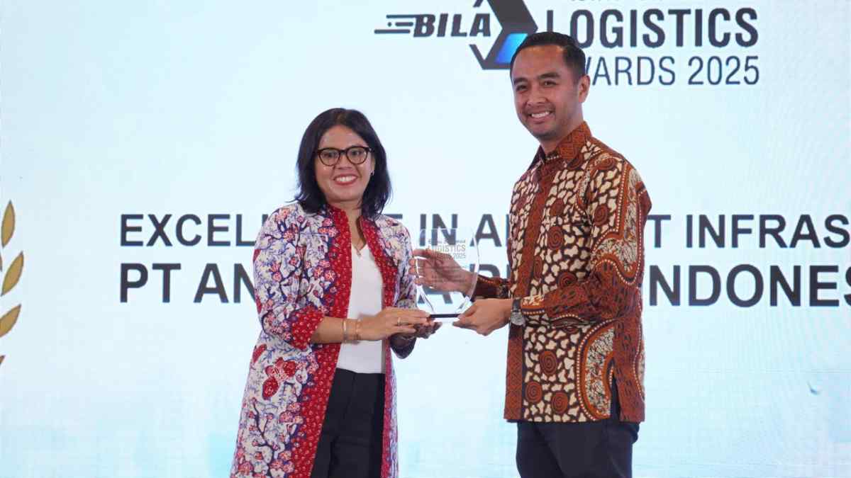 Dinilai Optimal Bangun Sistem Logistik Nasional, InJourney Airports Raih Penghargaan di Ajang Bisnis Indonesia Logistics Awards 2025