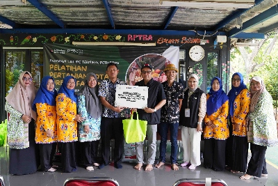 IPC TPK Gelar Pelatihan Urban Farming di Papanggo Jakut