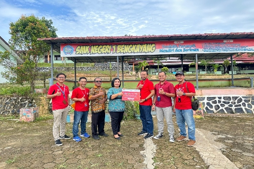 Telkom Berikan Bantuan 111.500 GB Kuota Internet ke 21 Sekolah di Wilayah 3T