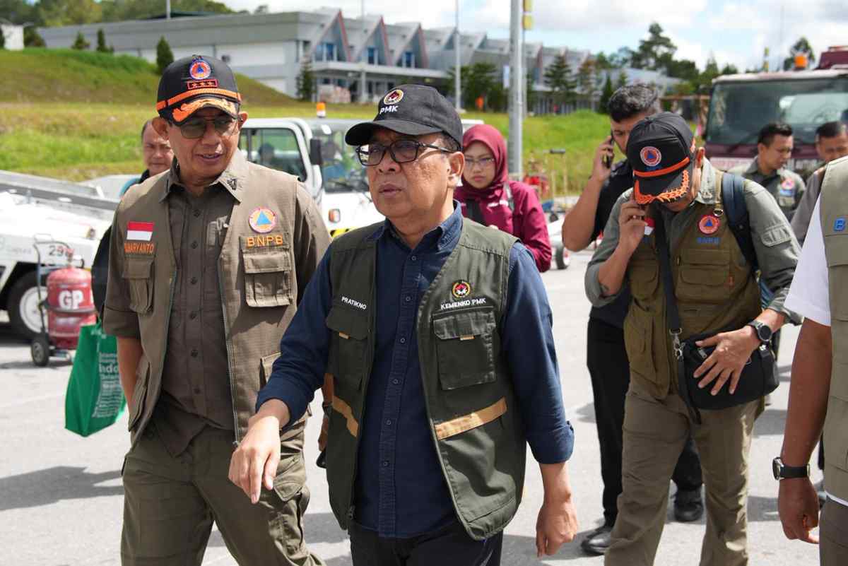 Menko PMK Pratikno Tegaskan Penanganan Tanggap Darurat Bencana Sumatra Dipercepat: Seluruh Kekuatan Nasional Dikerahkan