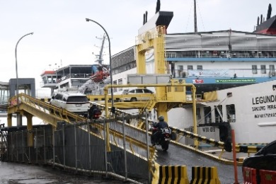 ASDP Layani Lebih dari 3,4 Juta Penumpang dan 850 Ribu Kendaraan di 15 Lintasan Pantauan Nasional selama Nataru 2025/2026