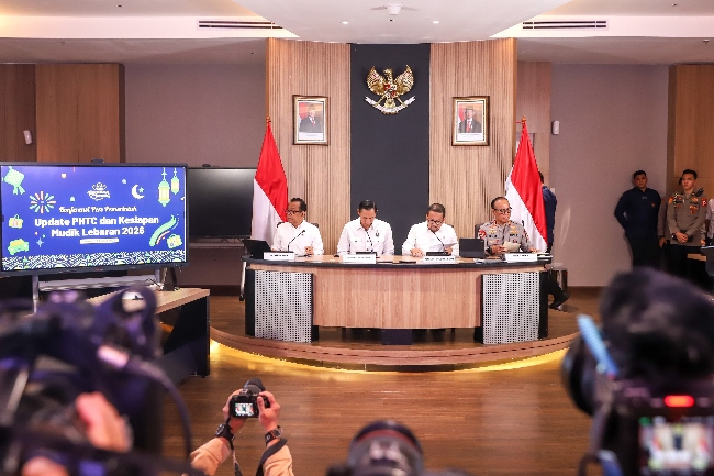 Menko PMK Pratikno: Pemerintah Siapkan Strategi Antisipasi Lonjakan Arus Mudik Lebaran 2026