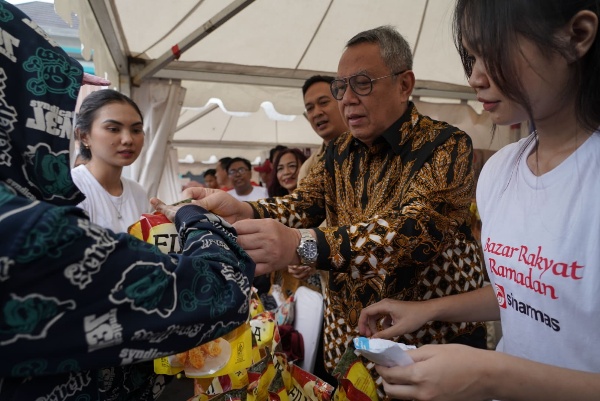 Sinar Mas Land Gelar Bazar Minyak Goreng Murah Bagi 7.500 Penerima Manfaat di Wilayah Banten dan Bogor Guna Penuhi Kebutuhan Ramadan