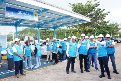 PLN Siapkan SPKLU Center di Sepanjang Trans Jawa dan Titik Strategis