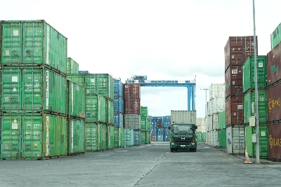 Triwulan I 2026, Arus Peti Kemas di TPK Sorong Tumbuh 10%