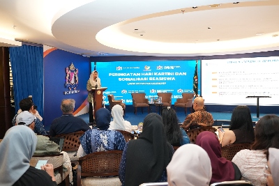 Wamendag Roro Ajak Perempuan Indonesia untuk Terus Belajar dan Percaya Diri