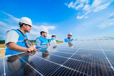 PLN Luncurkan Proyek Pembangkit Listrik Tenaga Surya (PLTS) Mentari Nusantara I 1,225 Gigawatt melalui Strategi Pengadaan Terintegrasi GIGA ONE