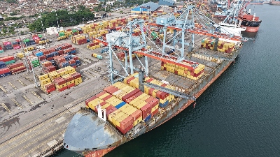 Ribuan Kontainer Kosong Masuk IPC Terminal Petikemas Panjang, Topang Pergerakan Ekspor Sumatera