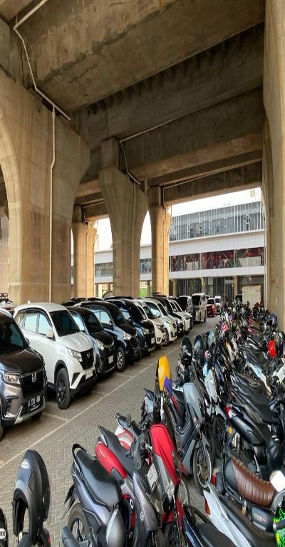 Pastikan Kenyamanan di Momen Libur Panjang, KCIC Siapkan Ratusan Tenant dan Ribuan Tempat Parkir