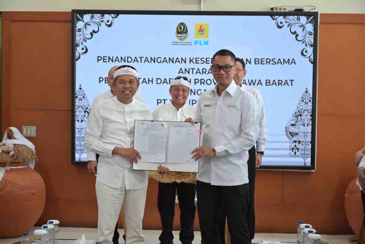 PLN dan Pemprov Jawa Barat Teken MoU Penyediaan Listrik Berkelanjutan dan Ramah Lingkungan
