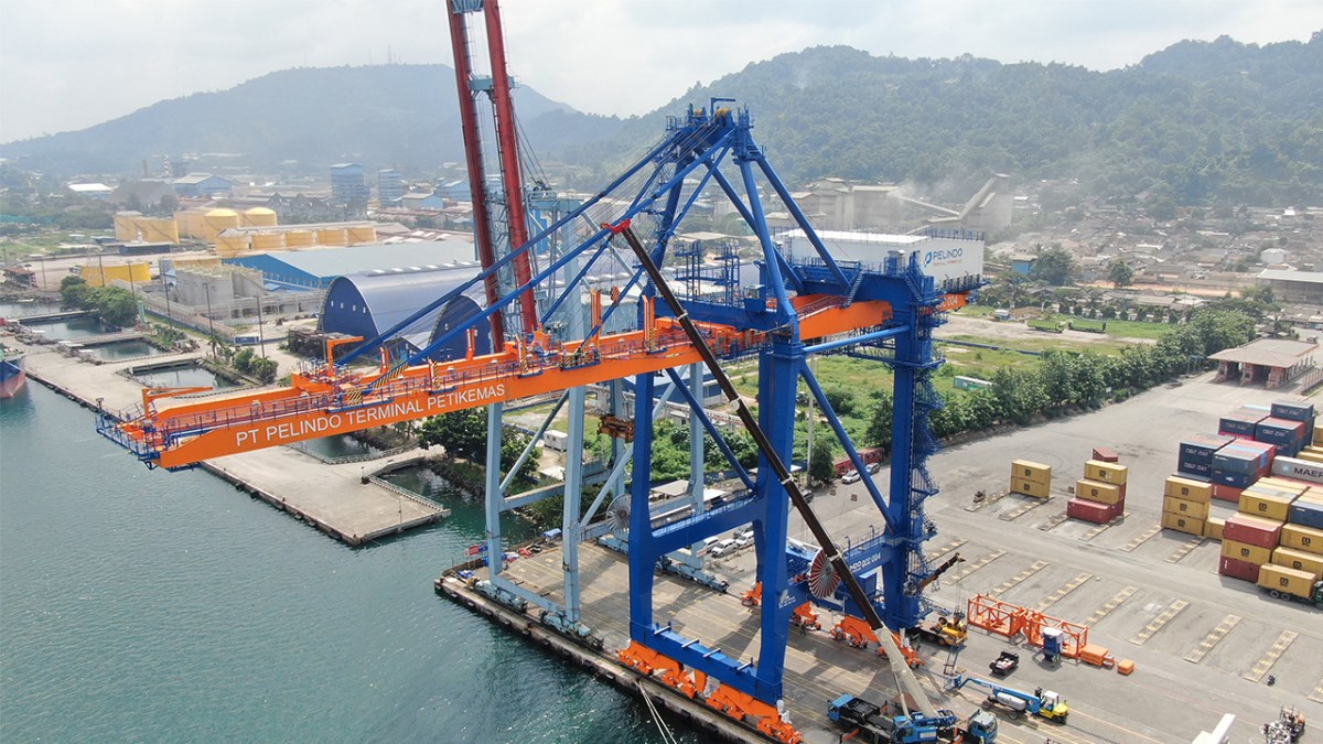 IPC TPK Panjang Resmi Operasikan QCC 004