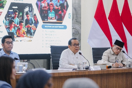 Menko PMK Pratikno: SDM Unggul Dimulai dari Ruang Aman dan Nyaman untuk Anak