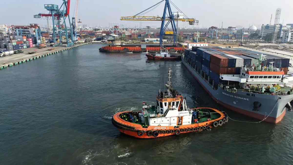 Tingkatkan Pelayanan, Pelindo Operasikan Terminal 2 Petikemas di Pelabuhan Tanjung Priok