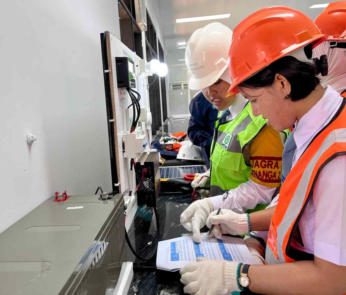 PLN dan Institut Teknologi PLN gelar Pelatihan Energi Terbarukan Bagi Ratusan Siswa SMA