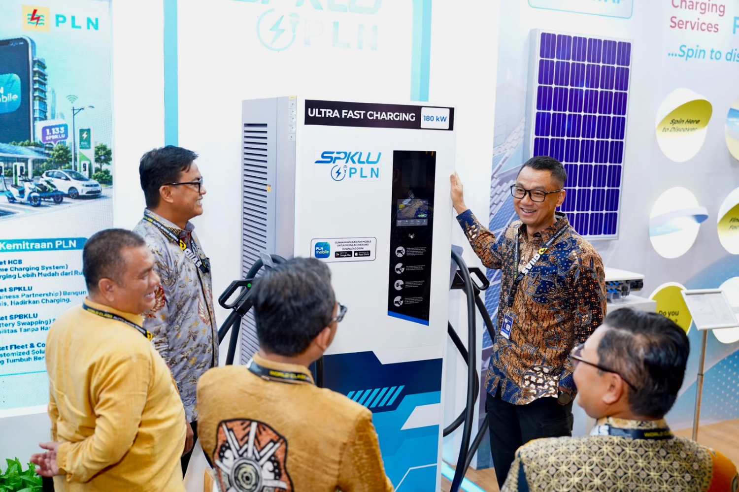 PLN Hadirkan Promo Tambah Daya 50 Persen di GIIAS 2026