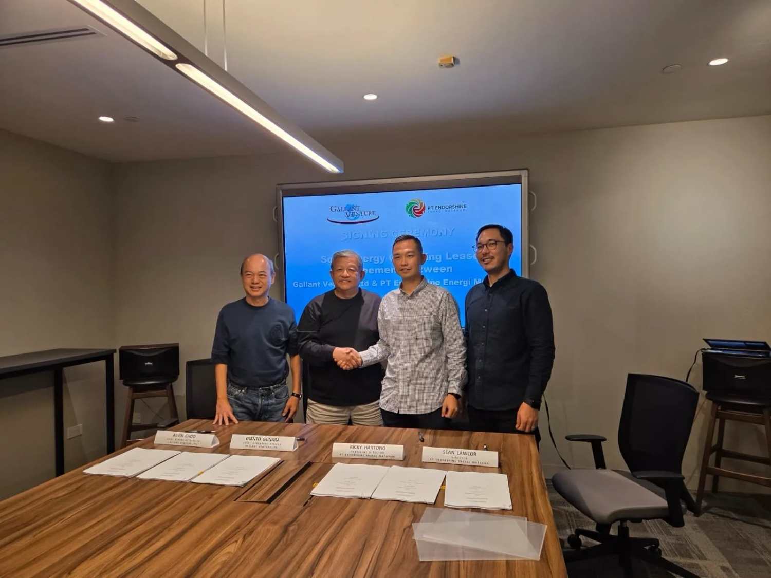 Keren, ARKO Tambah Lagi Portofolio Tiga Proyek PLTS 34 MWp Terintegrasi BESS 28,3 MWh
